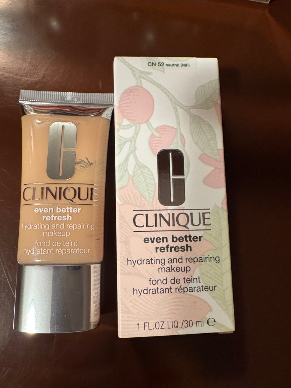Clinique Even Better Refresh Hydrating & Repairing Makeup - Neutral CN 52 Beige